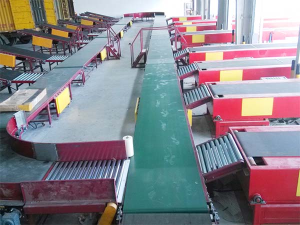 物流csd皮帶輸送機.jpg 物流csd皮帶輸送機.jpg