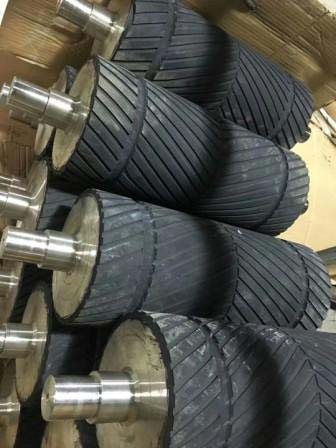 1616748045909773.jpg 輸送機輥筒.jpg